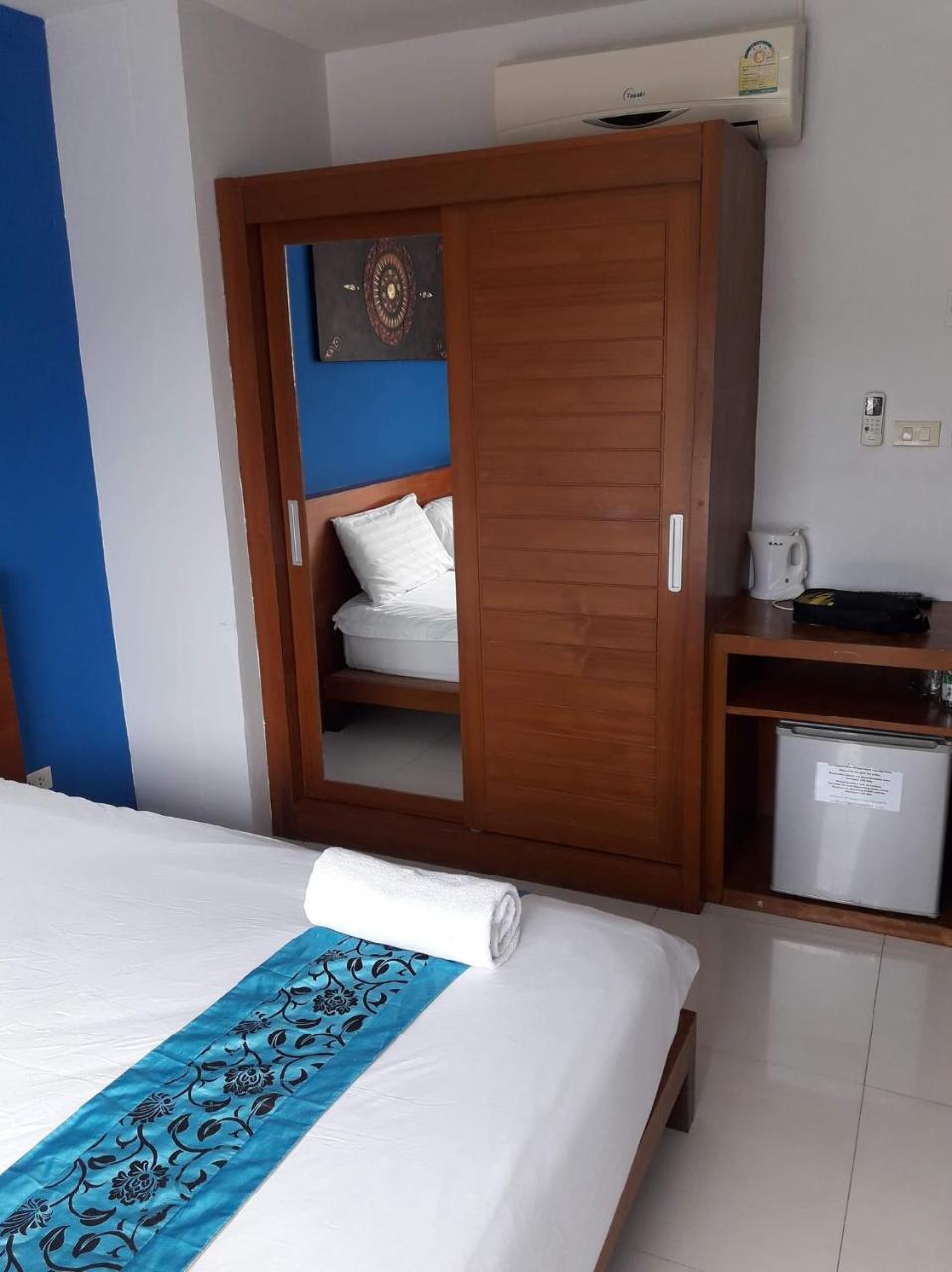 Rama Kata Beach Hotel Exteriér fotografie